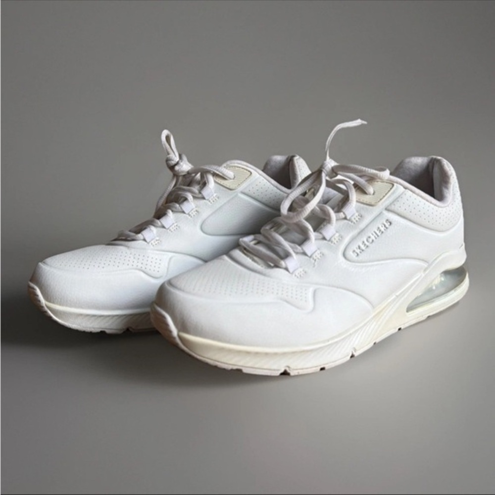 Skechers Shoes Womens 9 Uno 2 Air Around You Sneakers White Lace Up Low 155543 - Picture 1 of 11